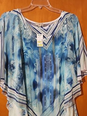 live and let live Blue Multi-Pattern V-Neck Tunic